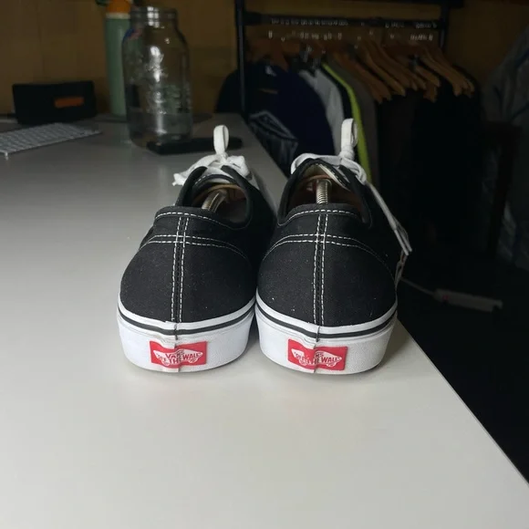 Sold - Picture 4 of 8